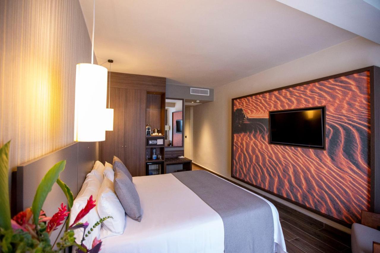 Panafrica Hotel Boutique & Spa Bata Exterior photo